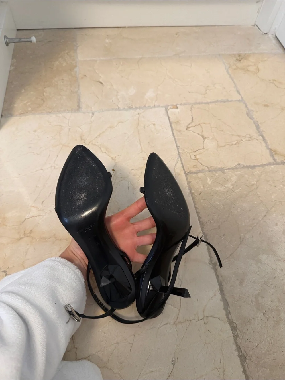 Saint Laurent Black Pointed Leather Ankle-Tie Heels - Picture 4 of 7